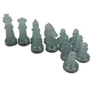 Single‎ Lot of 13 Matching Green Acrylic Chess Pieces Board Games Crafts Decor